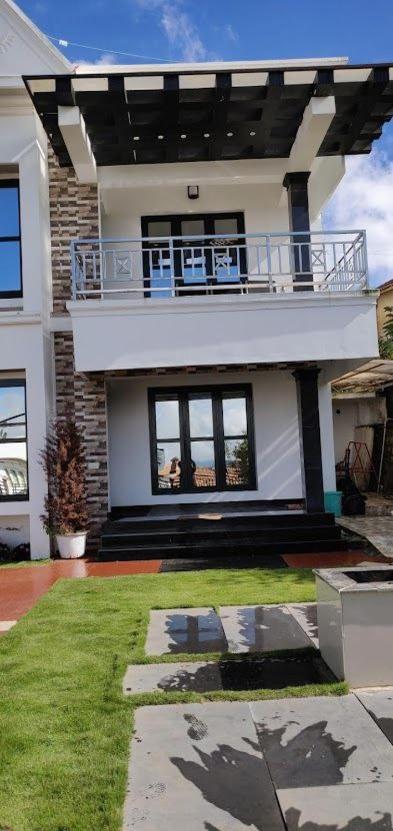 אוטי Sky Blue Resort מראה חיצוני תמונה